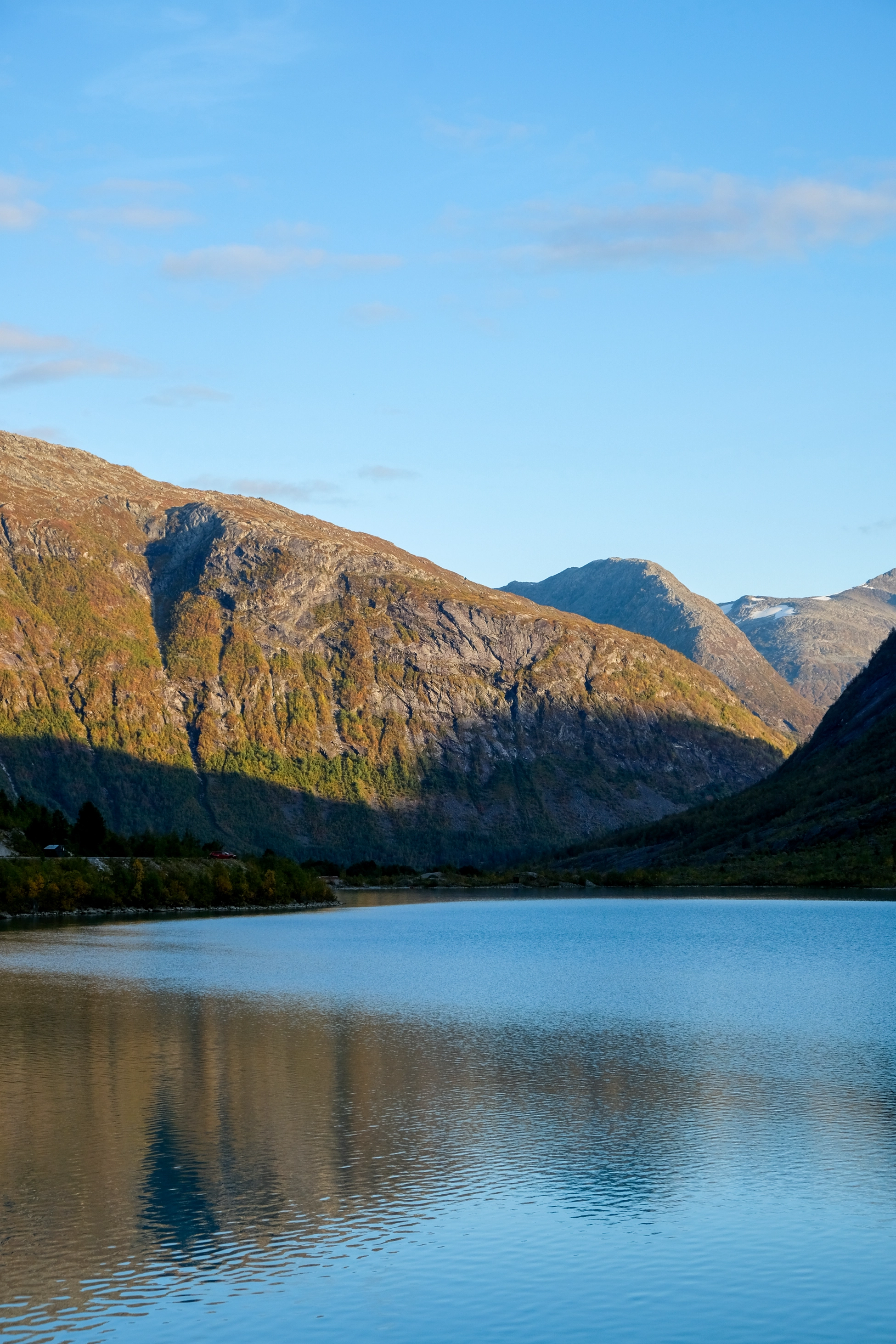 montagne-lac-jostedalsbreen-parc-national-photographie-norvege-claire-favry